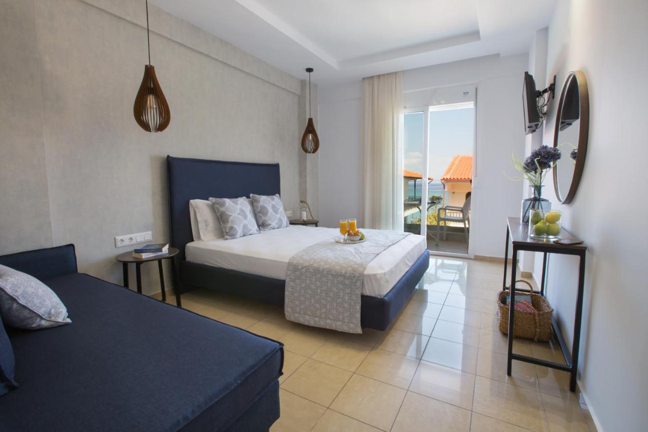 Kassandra Aparthotel 2*