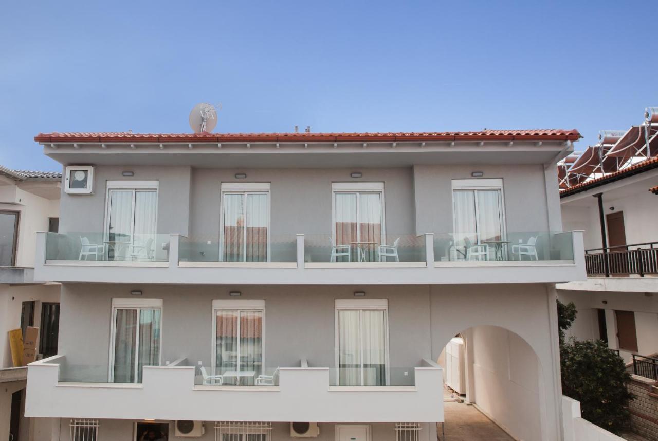 Kassandra Aparthotel 2*